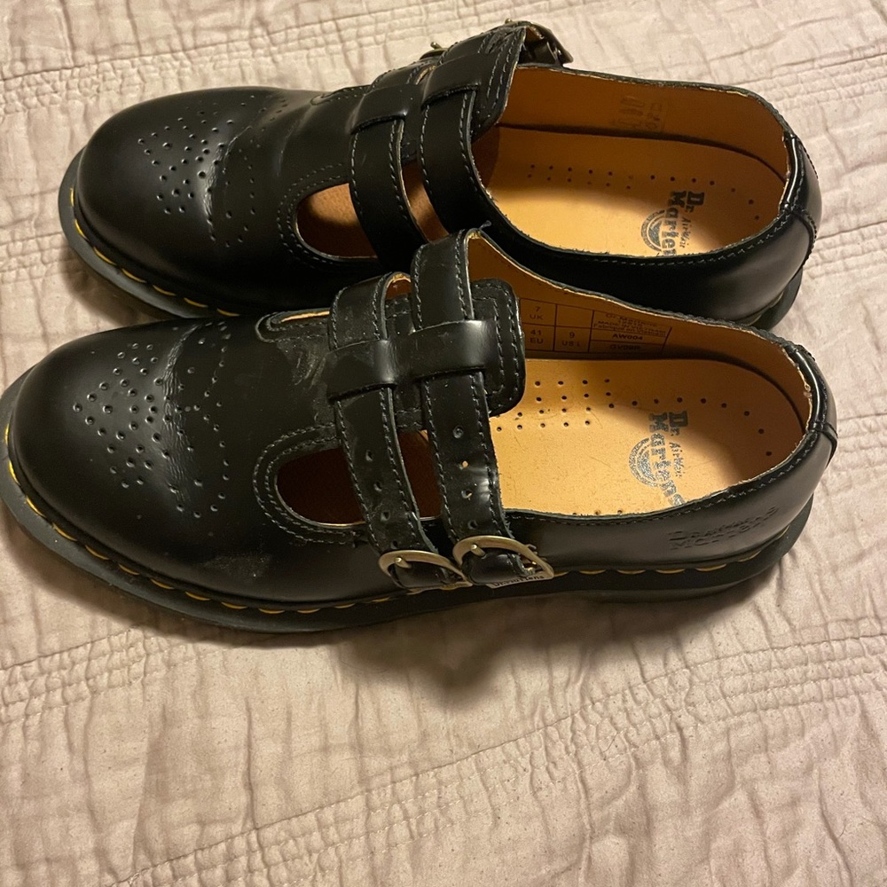 Dr. Martens Mary Janes